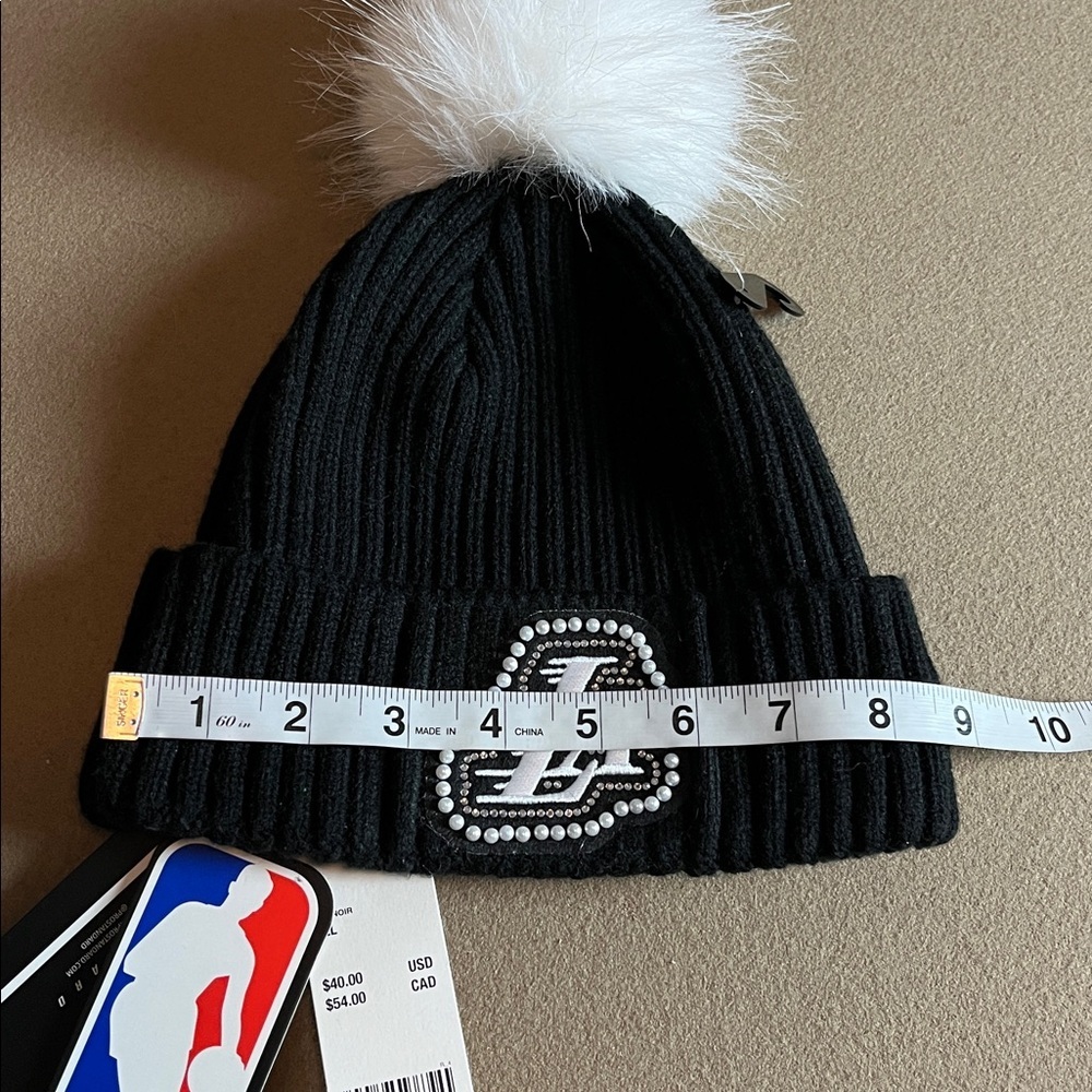 Los Angeles Lakers Pearl Jeweled Black Beanie NWT Pro Standard - OS - Picture 5 of 9